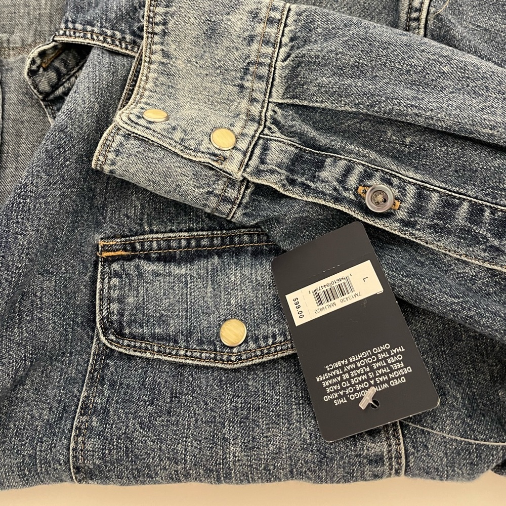 New LUCKY BRAND Womens Washed Denim Snap Front Button Down Shirt Large - Picture 7 of 11